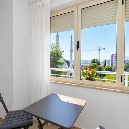 The Resident In Prime Location,luxury Living Appartement *